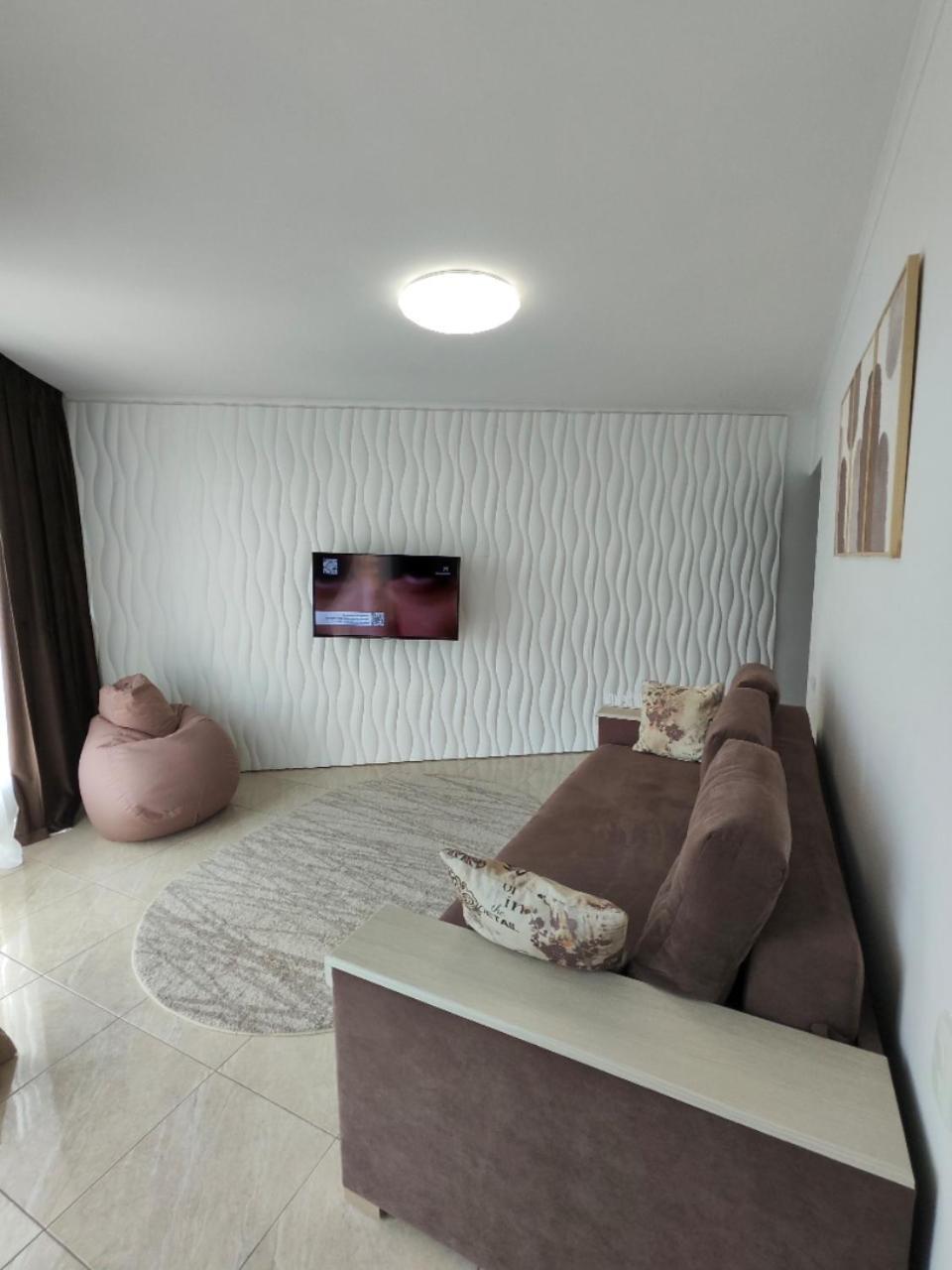 Zlata De Luxe Apartment อิวาโน-ฟรานกิฟสเก ภายนอก รูปภาพ